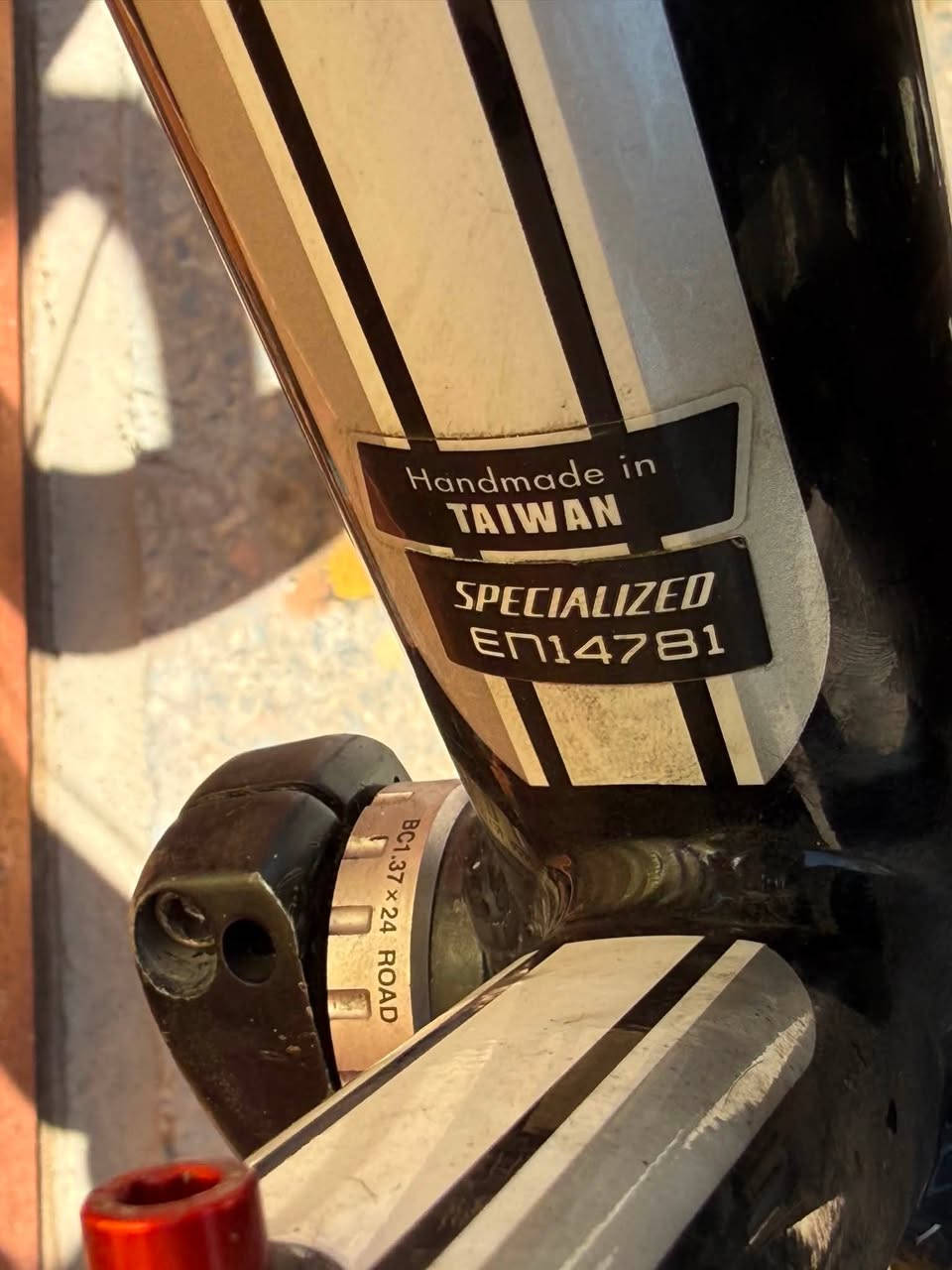 دراجة للبيع مستعجل رود بايك من ماركة سبيشل زت طراز أليز 

Specialized Allez
فريم الدراجة المنيوم خفيف كلش
ماشة كاربون 
بوري سرج كاربون 
ستيرن كاربون 
فريم ٤٨ 
عقرب ونقار سورا 
البدالات من شركة
IGNITE
 مكاني بغداد 
يوجد توصيل


**إذا كنت صاحب هذا الإعلان وتريد حذفه لأي سبب، رجاءا أرسل رسالة إلى الدعم الفني**