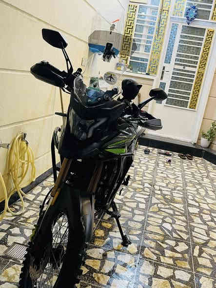 سلام عليكم
دايون ديفنجر للبيع دراجه حلوه استعمال بسيط 
مناقصها شي 
محور تاير خلفي🔥 
دراجه ما متعوبه 
ماشيه 11 الف 500
بعدها بسم شركه تاخذ بس الارقام تروح رقمها اربيل 
سعر 3200 بيه مجال بسيط 
مكانها بلديات 
رقم ***********
