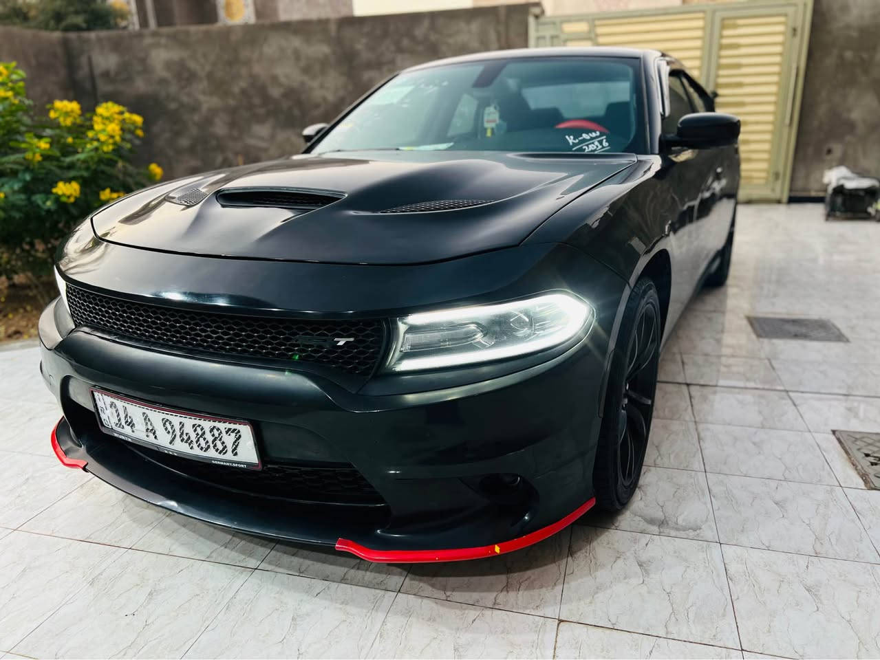 سلام عليكم للبيع جارجر موديل 2016 اصل مكفوله من الكص والنقل الجثه والضربه والصبغ والعيب الشرعي حادثها بنيد فقط رقم بصره دولي  تحويل ثاني يوم تحكم ستيرن  مضخم صوت ويل كب جديد طخم تاير  تبريد ثلج لايت زنون عالي وناصي الأصلي السياره جديده مابيها نقص السياره احله من الصوره السعر 159 قفل الشراي يتصل *********** مكان سياره بصره البصرة, العراق
