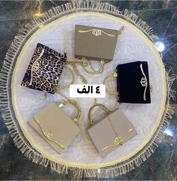 سلام عليكم انواع جنط مختلفة بسعر مناسب ورخيص جملة فقط وان لايقل عن درزن 
ويوجد توصيل لكافة محافظات عراق 
وموقعنا كركوك
للحجز والاستفسار الاتصال وتساب ***********
