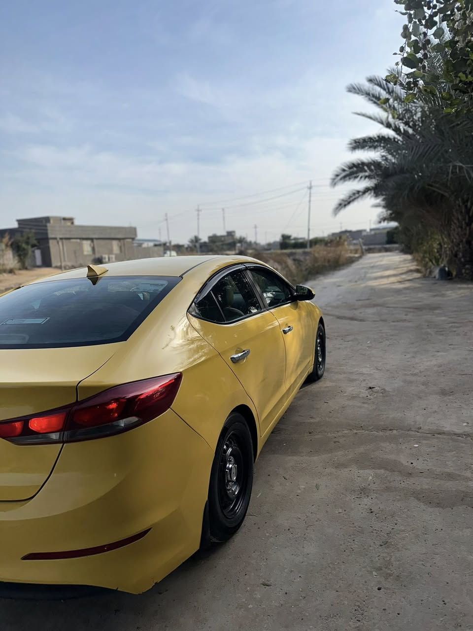 #للبيع.  النترا موديل 2018 وارد امريكي بأسمي رقم بغداد سنويه لل2031 فول مواصفات فتحه بصمه رادار جانيبي كامره دواره شاشه جبيره بلادي لايت زنون مكاني كربلاء مكينه دوش المرغوب 2000 سياره جاهزه احله من الصور سعر 130 ورقه بيها مجال قليل 

رقم الهاتف 👇

***********

***********
