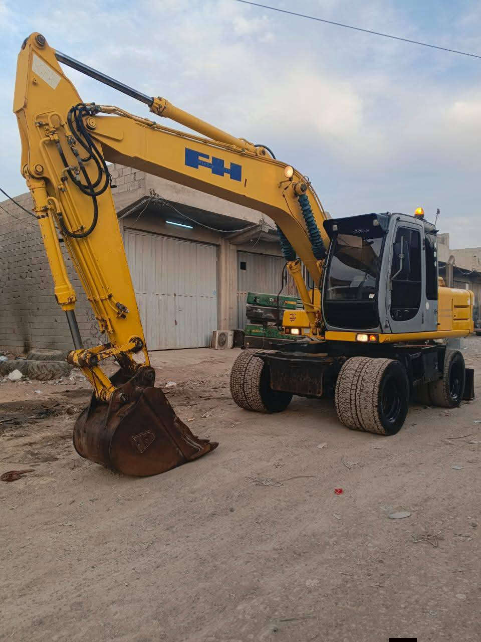 البيع سعر260ماجال
***********
