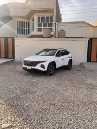 توسان • محرك ٢٥٠٠ • ماشيه ١٧٠٠٠