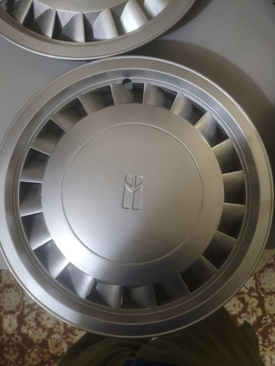 سلام عليكم كبات اولدز نظافة جيدة جدا كامل تخم سعر 190 الف شوف الصور قبل لا تخابرني رجائا 
***********
