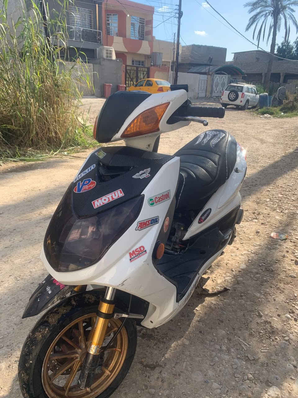 سلام عليكم 
سكنس فحل طلاعات خطين الدراجه مزوعه تزويد بيها كور بصمه مكينه 59ونص كلجات wfكت كامل بيها صالنصه بوري عدل بيها ملاقط فراك بيريك كلا انسي واي قاعده مال رقم وفلاوين وقاعده شاصي وصدر byفج برمبو 4بوش تطولله صينيه  بيها ويلاله رياضي مشيف قبق جوزه كرزي قطرت دهن +قطره اكسل كرزي وبيها هواي نواعم الدراجه ملغومه لغم شراي يتفض خاص ***********(مكلف بل نشر ) متواجد واتساب فقط خابر وبيك خير ودلل ❤️

مكاني بغداد جزيره بغداد السياحيه 
سعره واتساب
