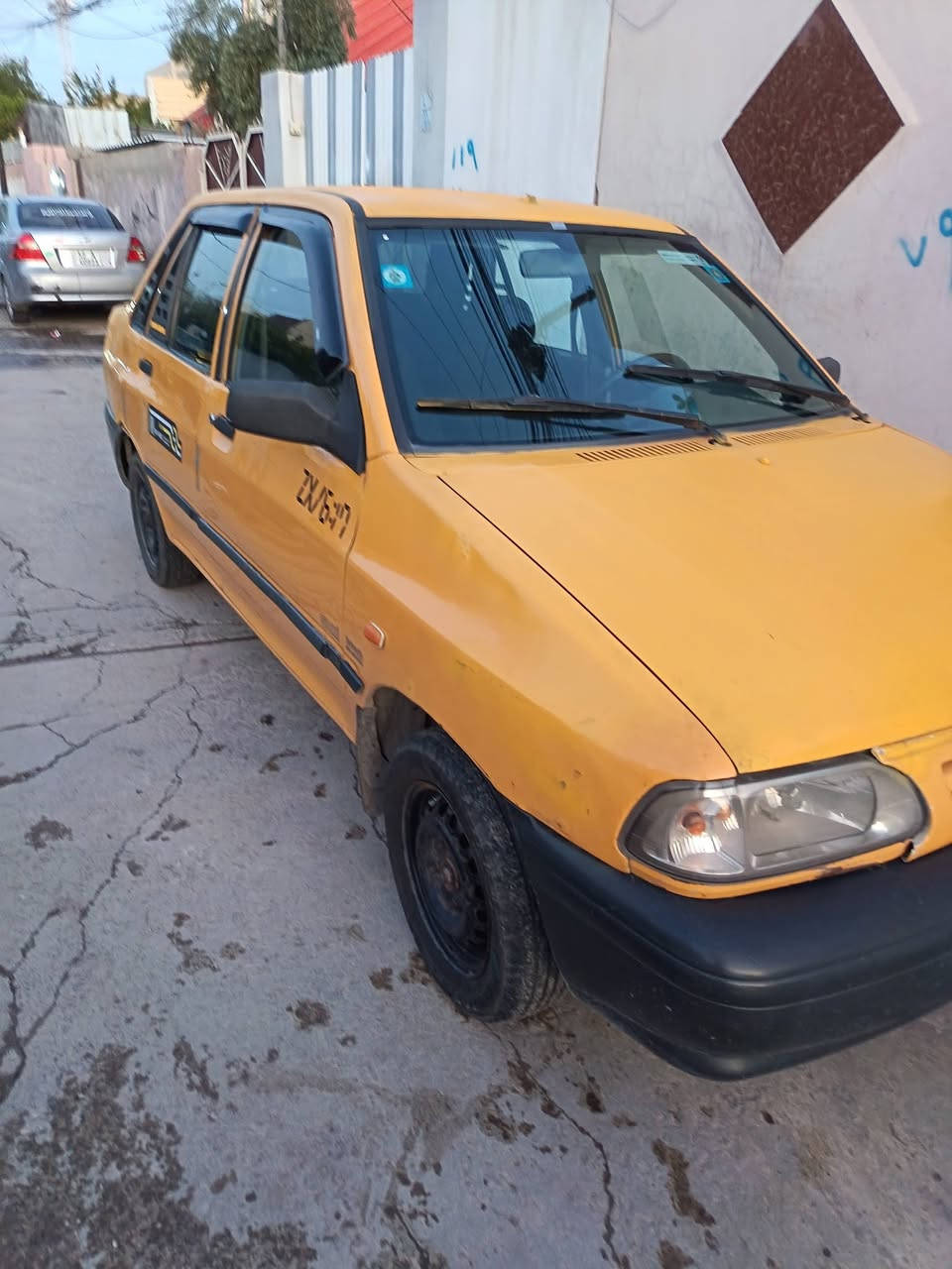 سايبا موديل ١١
كير محرك شواصي شرط
صاحبها اني هئيه غرامات صفر
كبون بانزين بيها
السعر ٢٢وبي مجال
***********
