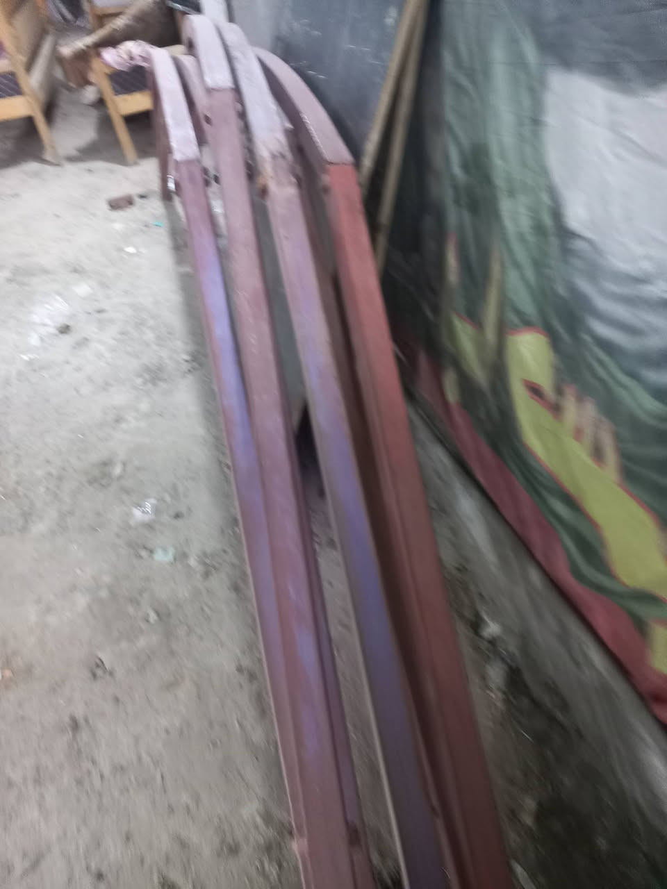 بسم الله الرحمن الرحيم
للبيع بيت حديد اربعة اشباب نظيف وحديد ثقيل مع الجادر كامل الاتصال على الرقم*********** به واتساب
