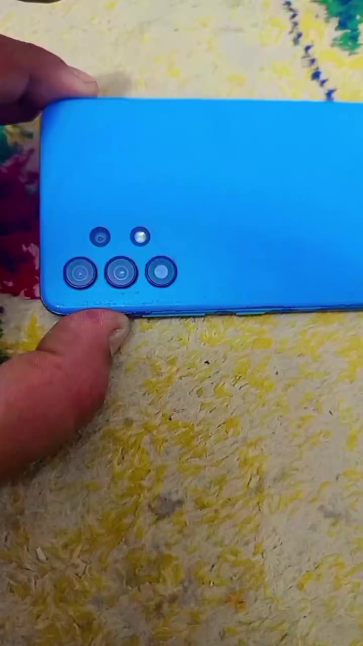 جهاز اخ جديد سعره 100 وبي مجال جلكسي A32
للتواصل واتساب ***********
ومازنجر
