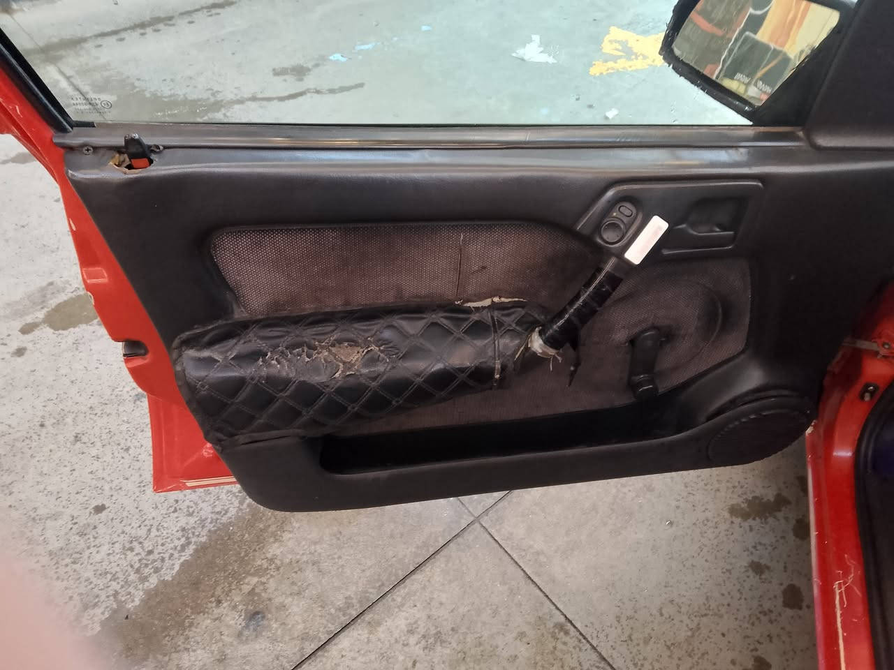 اوبل فكترا حجم 20 كاربون بانزين بي دعم وصبغ شويه جارد لون سياره نضيفه مثل ماواضح بل صور اني شرعي مالها  عنوان سياره دهوك تلفون ***********
