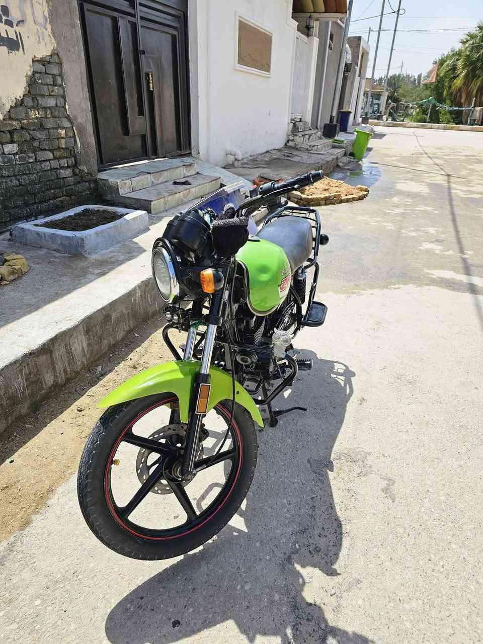 سلام عليكم شباب دراجه دايون للبيع مديل ٢٢ مكفوله كفاله عامه الدراجه ماناقصها اي شيء فقط بس صفاحيه نظافه فول الدراجه نضيفه كلش السعر 1400 وبيها مجال للشراي المو شراي لا يتعبني رجائن مكاني ديوانيه قضاء عفج هاذا رقمي... *********** مراسله مفتوحه لي حاب يراسلني ...
