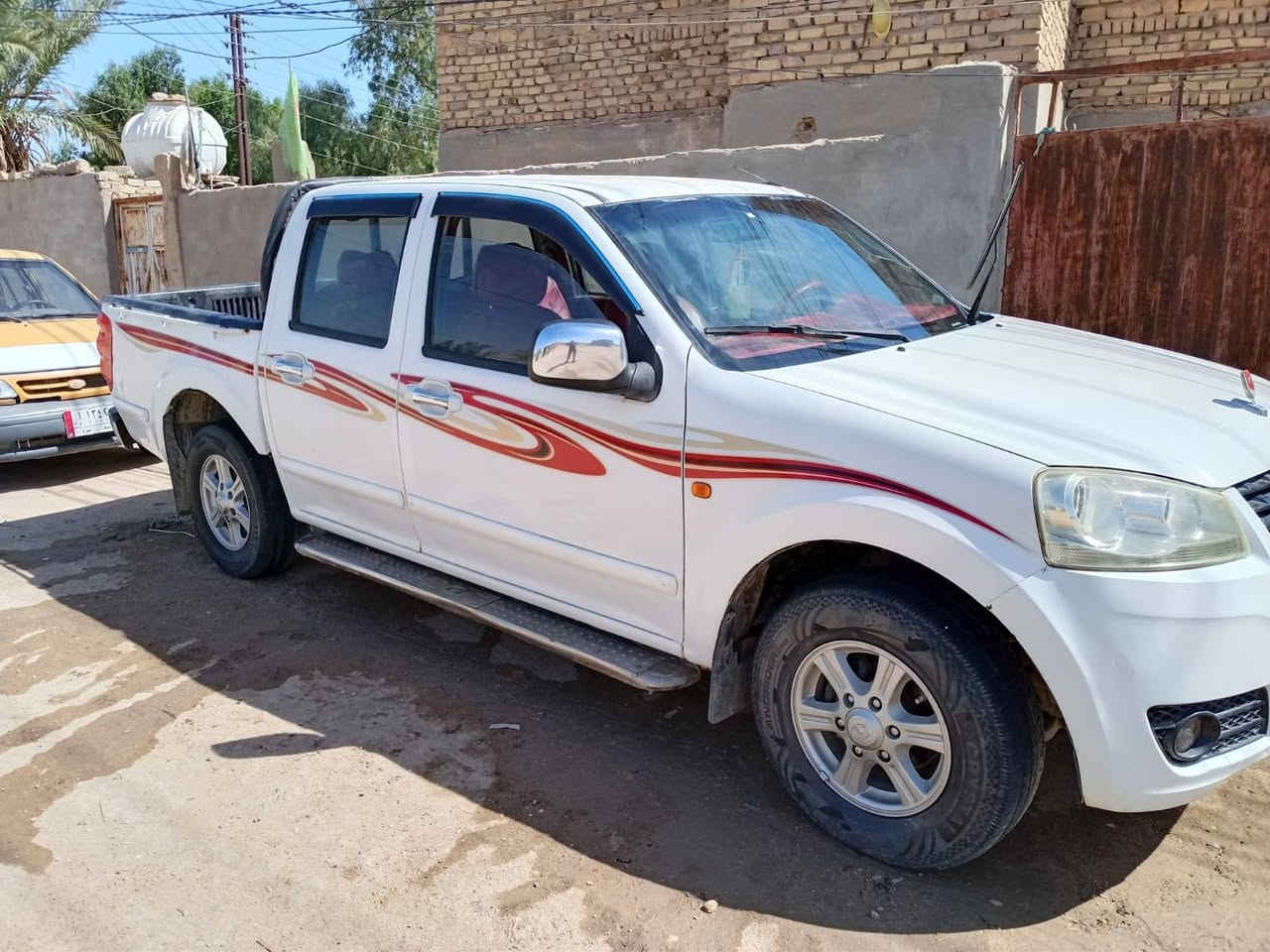 كريت ويل للبيع موديل ١٣السعر ٦٥ وبيه مجال الشراري يتصل الديوانيه ناحيه ال بدير  ***********
