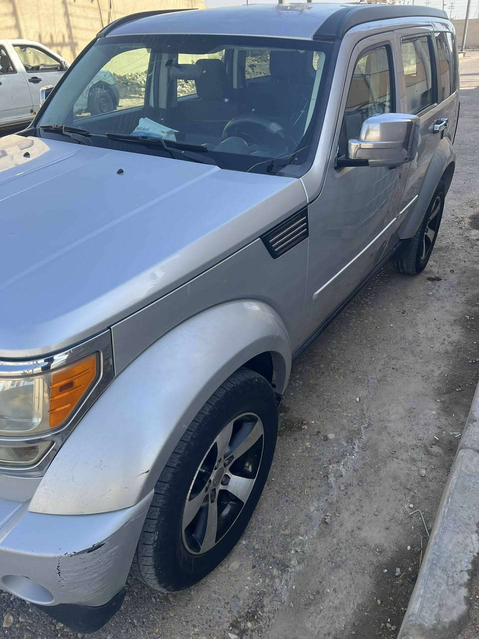 سياره للبيع مكفوله كافاله عامه رقم بغداد محرك جديد تبريد كل شغال تخم تاير مكلف بل نشر تصل ***********
