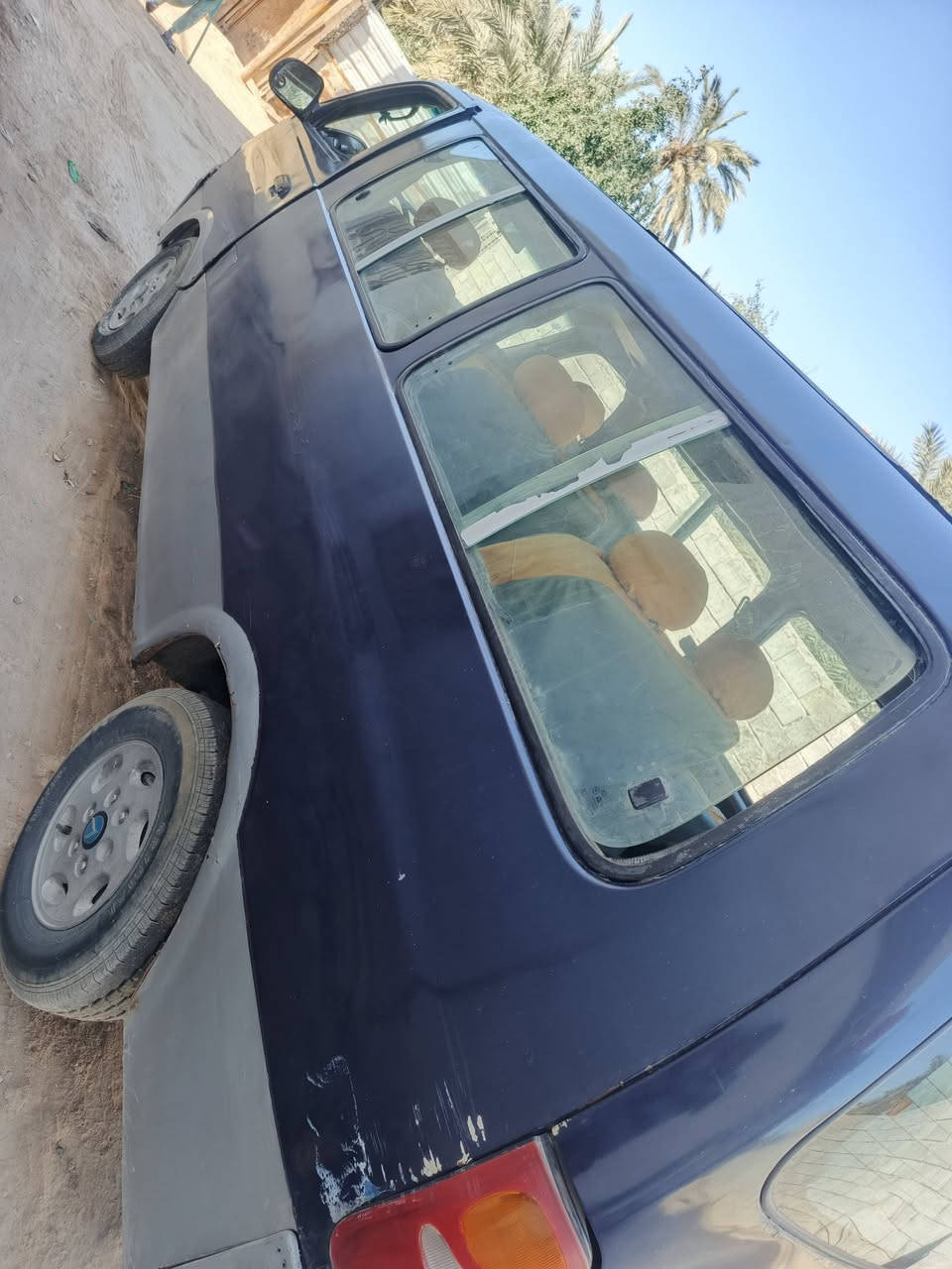 سلام عليكم بريجو لبيع مكينه وكير واكسن جدد دواخل حلوه بدي نضيف ما بي خياسات سياره حلوه سعر 17وبيهه مجال مكان البصره شط العرب الصالحيه رقم الهاتف ***********
