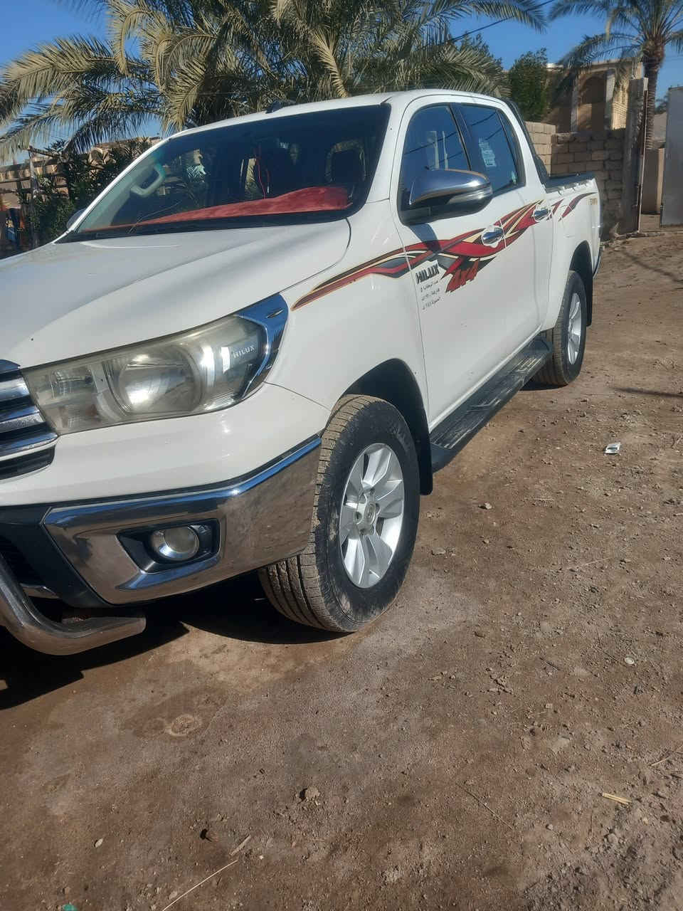 سلام عليكم سياره تيوتا فور ويل موديل ٢٠١٦ مكفوله استخدام سخصي وما متعوبه السعر ٢٢٠$ وبيه مجال بسيط وبيه طخه بصيطه وهذ رقمي *********** العنوان السماوه
