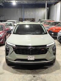 تراكس ACTIV • ٢٠٢٤ • بدون لوحات