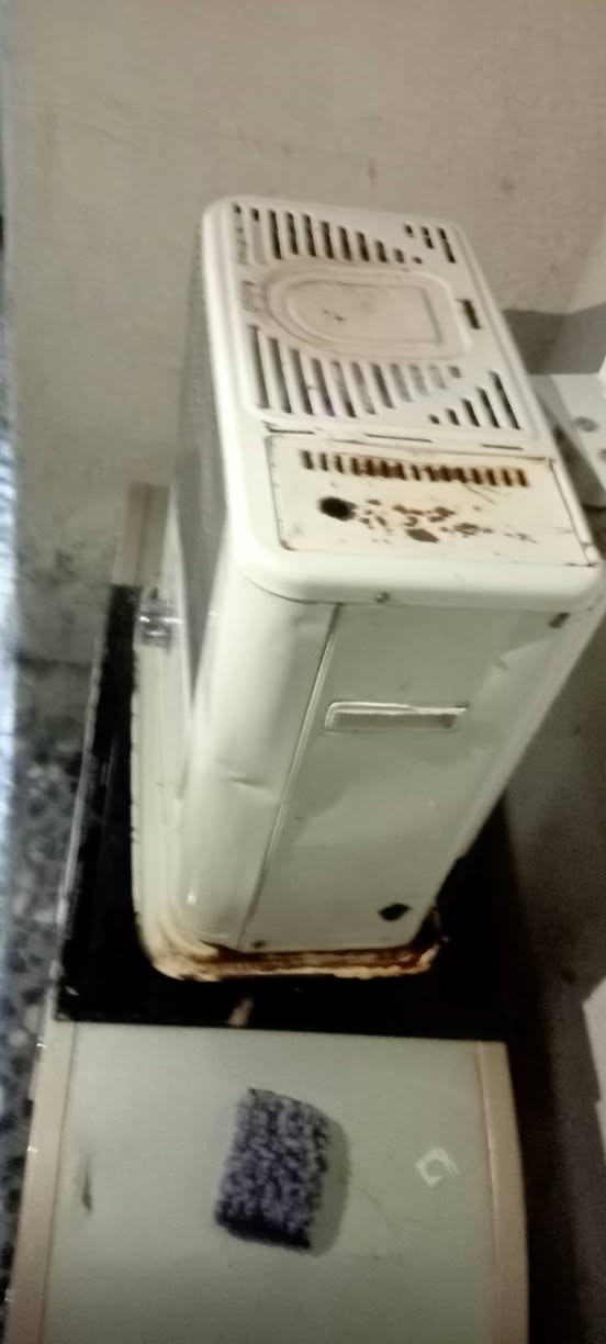 صوبه نفطيه يابانية شرط الشغل لادخان ولاغاز ب35 بيها مجال بسيط اليريده يراسلني اويتصل ويدلل مكاني الاحرار الخضاره ***********
