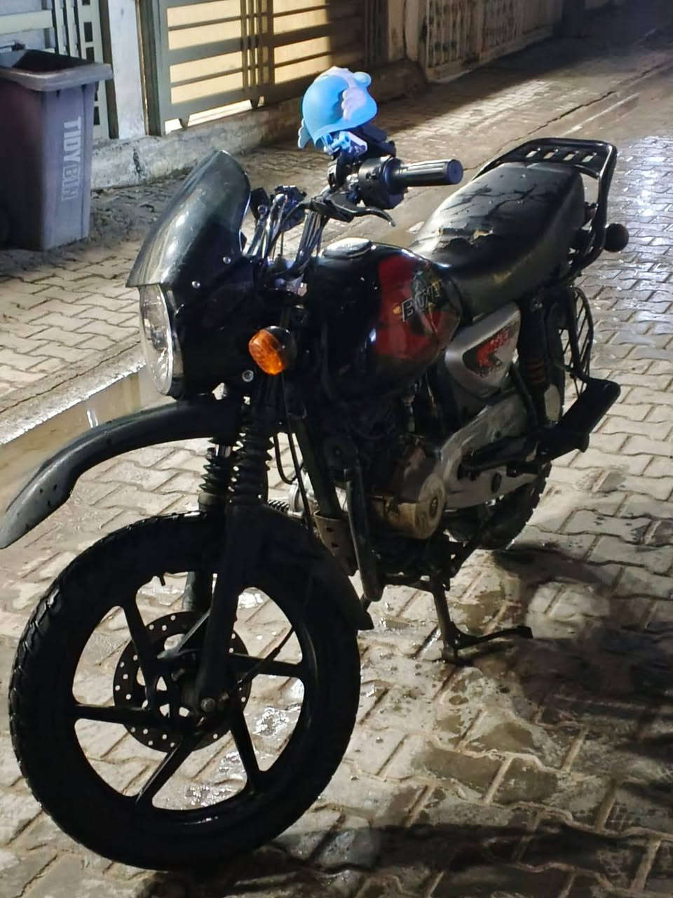 السلام عليكم دراجه بوكسر 2022بدون اوراق دراجه جديده كهربائيات كله شغاله مكينه خير من الله المكان بغداد جديده ***********
