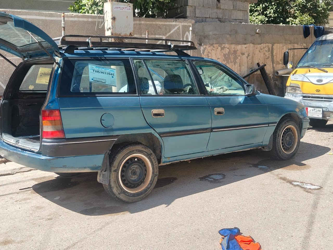 سلام عليكم ورحمة الله وبركاتة اوبل استره موديل 93 مكينه 1800 سياره رقم ديالى تحويل شوكت متحب نضام تدفئه اوتبريد بس مو شغال هاذه رقمي ***********

