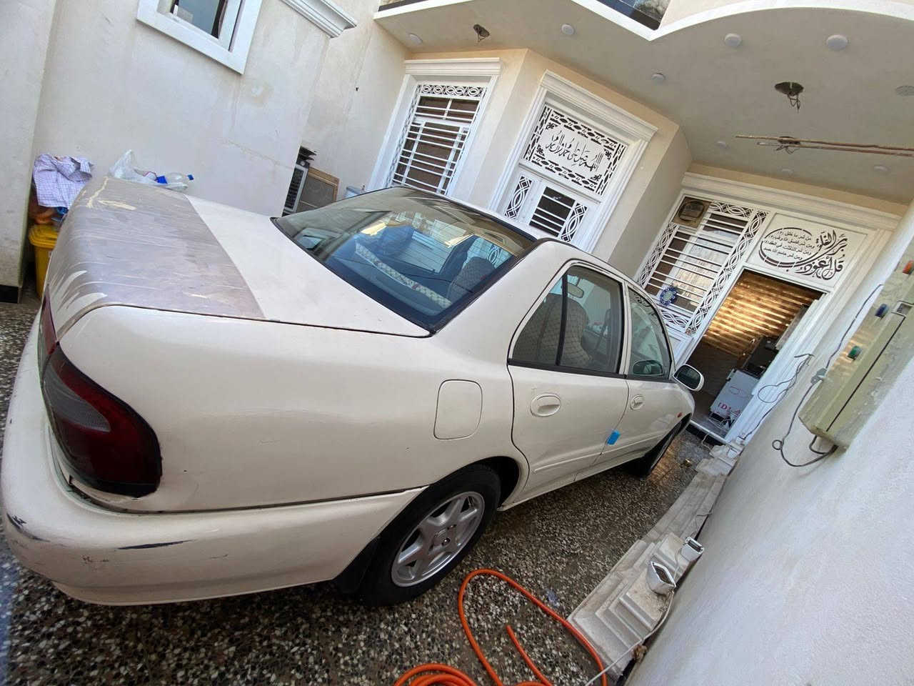 للبيع بروتون موديل 2005بيهه صبغ حزام وبيهه طخه بصندوق خفيفه فقط مكان بغداد الكاضميه الصابيات السعر 45رقم هاتف ***********
