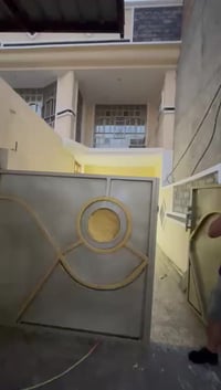 العقار للبيع طابو ملك صرف على طابو الكاظمية مساحة البيت 160متر 7ونص وا...