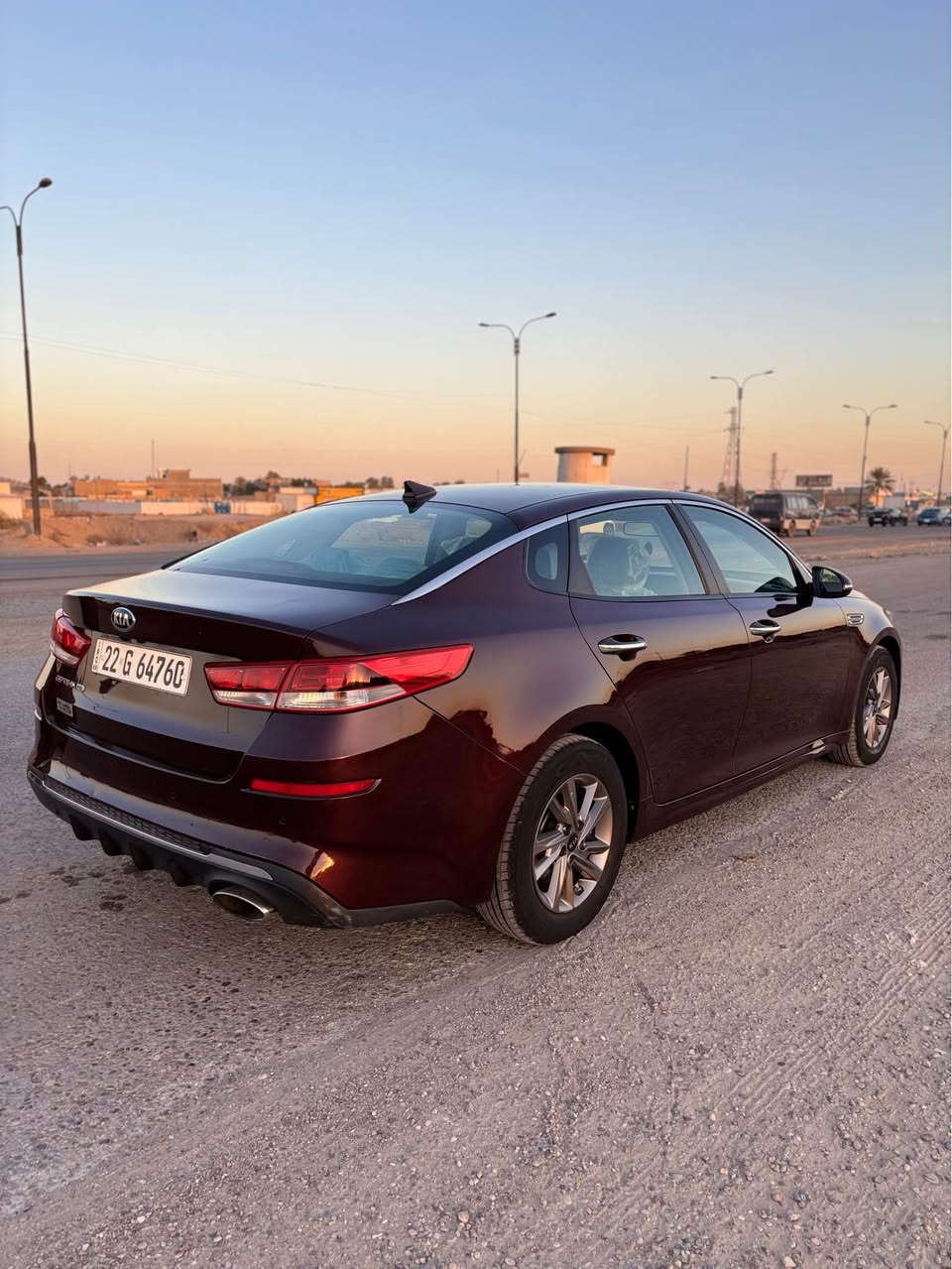 السلام عليكم
للبيع اوبتيما 2020حادثها جمالغ الأمامي مال السايق فقط بدون ايرباك بدون دواخلي 
شاشه رادرات جانبيه رادارت اماميه 
وضعيات قياده محرك 2400 
رقم أربيل الجديد بسمي تحويل ثاني يوم 
السعر المطلوب 135وبيها مجال 
*********** المحمودية, بابل
