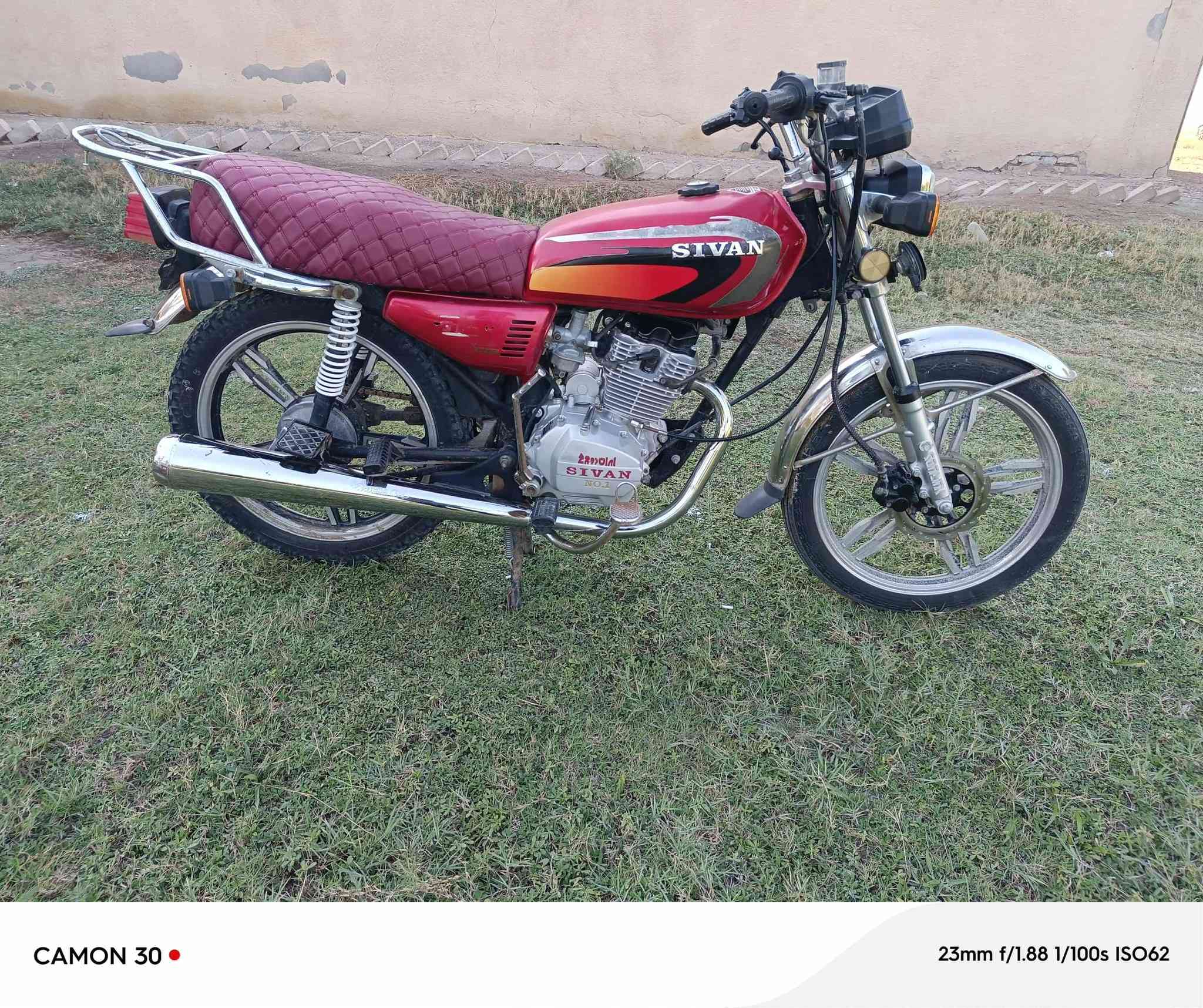 السلام عليكم دراجه سيفان خمسه كير مكفولة كفاله عامه أوراق كامله موديل 21 خير من الله مكاني اليوسفيه ناحية الرشيد قرب السريع الجديد السعر 500 وبيه مجال أو مراوس بتايكر اربعه كير ***********
