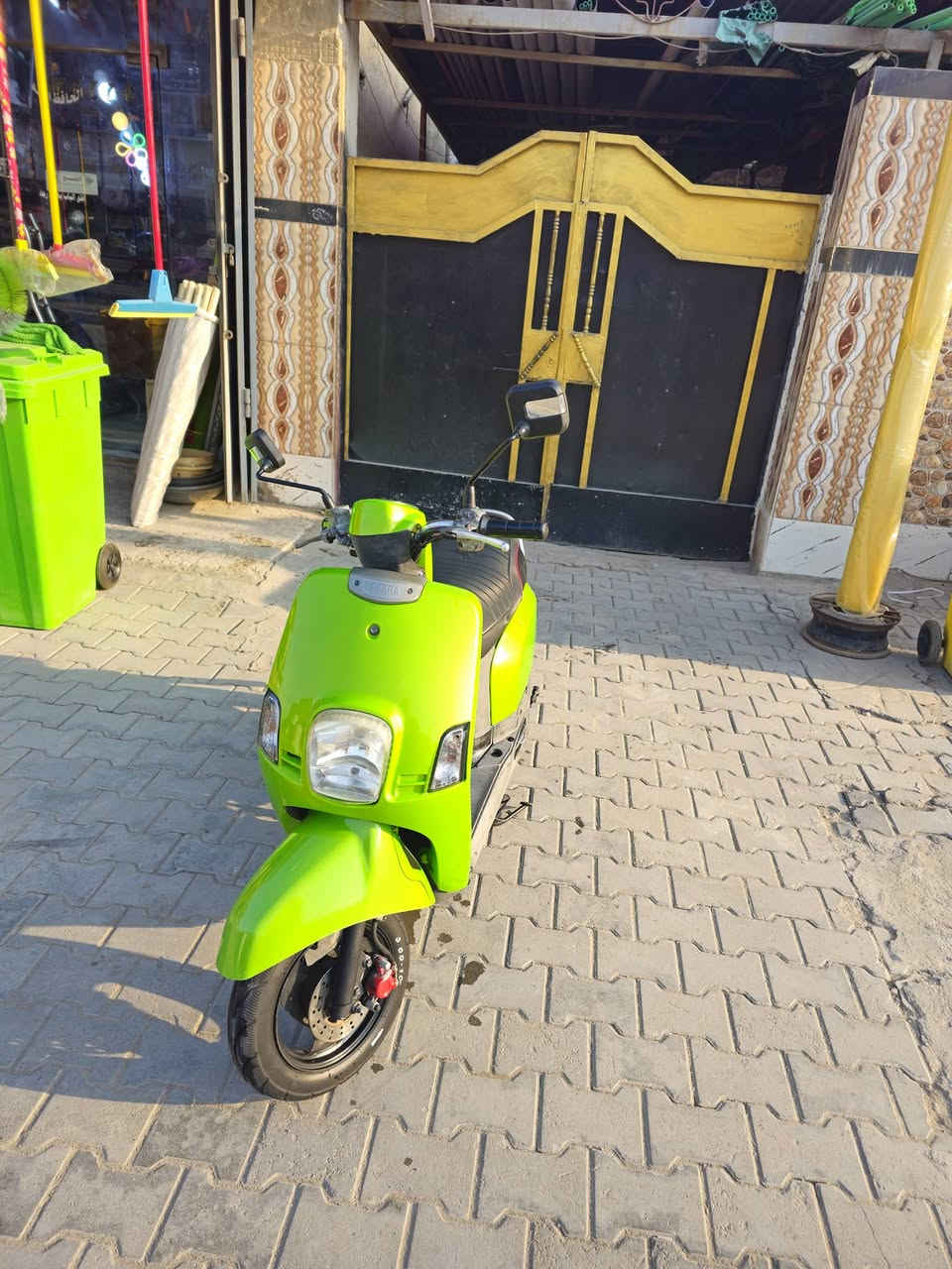 دراجه ماكس بوليسي فول نضافه مكينة ما مفتوح كهربائيات كلها شغاله سلف هندر نكره شاير اكلها عداد بانزين و عداد سرعة شغال تايرات جدد درجة ناعمه لا تنقص ولا تبخير على وضع البلاد فقط كفرات الخضر تجاري تواصل *********** فقط واتساب سعر 900 وبيه مجال قليل جماعت 800 لا تعب نفسك مكاني بصرة جمعيه اسكان المواني شارع الميثاق
