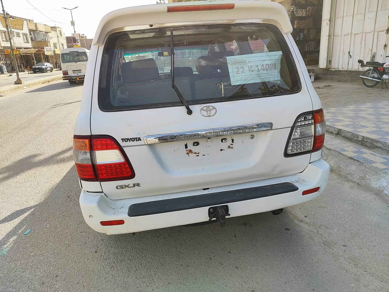 السلام عليكم سياره للبيع تويوتا لاندكروزر 2001مكفوله من الحادث المكان الديوانية
***********
