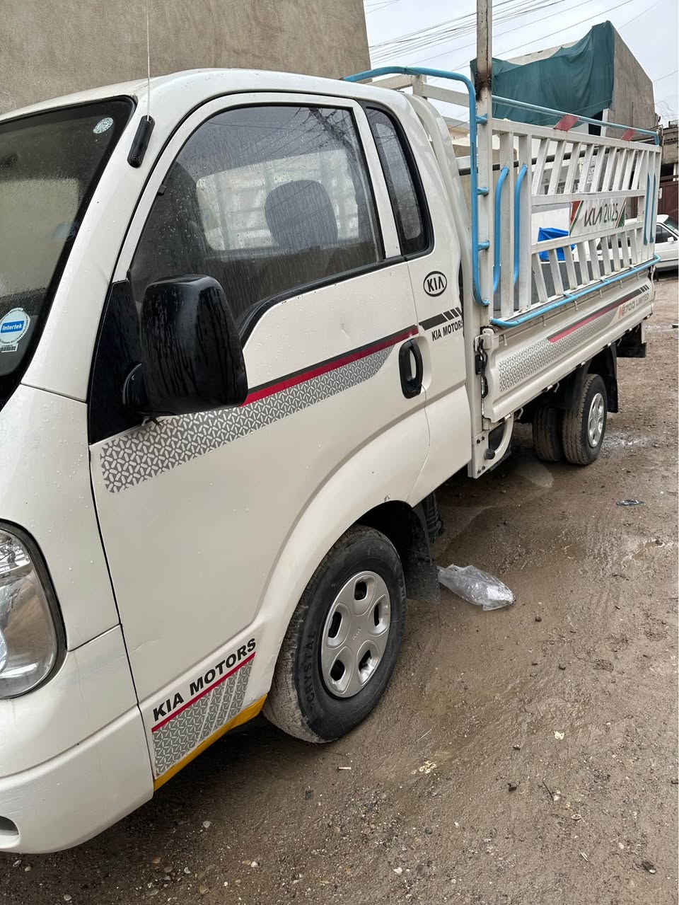 السلام عليكم. كيا حمل للبيع موديل ٢٠١١ حصة كاز كركوك بيها  گير محرك صدر اكسل شاصي كلها بشرط سيارة بيها كم قطعه صبغ اني ابيعها حزام للجمالية بدون ضربة سنوية جديد لحد ٢٠٣٠ شهر السابع رقم سليمانية جديد. هزة  و براد جاهزة يعني كبل تروح عل تحويل ما يحتاج تاخذها هزة و براد سيارة جاهزة مانقصها اي شي محرك جديد مجفت بدون صرف و بخار مكانها كركوك . سلاوى خواتان لى بيت كياى بار بو فروشتن سيارةكة حصةى گازى كةركوكى هةية سيارةكة صوبغة چةن پارچةيةك بو جوانى من بة حيزام ايفروشم سةنةوى و هةزةو رةقةمى تازةية هةتا سالى ٢٠٣٠ دينار مسروفى نية جاهيزة هةمو گيانى بةشةرت شوينمان له كةركوكة ***********0️⃣7️⃣7️⃣0️⃣4️⃣0️⃣3️⃣8️⃣9️⃣2️⃣9️⃣ كركوك, العراق
