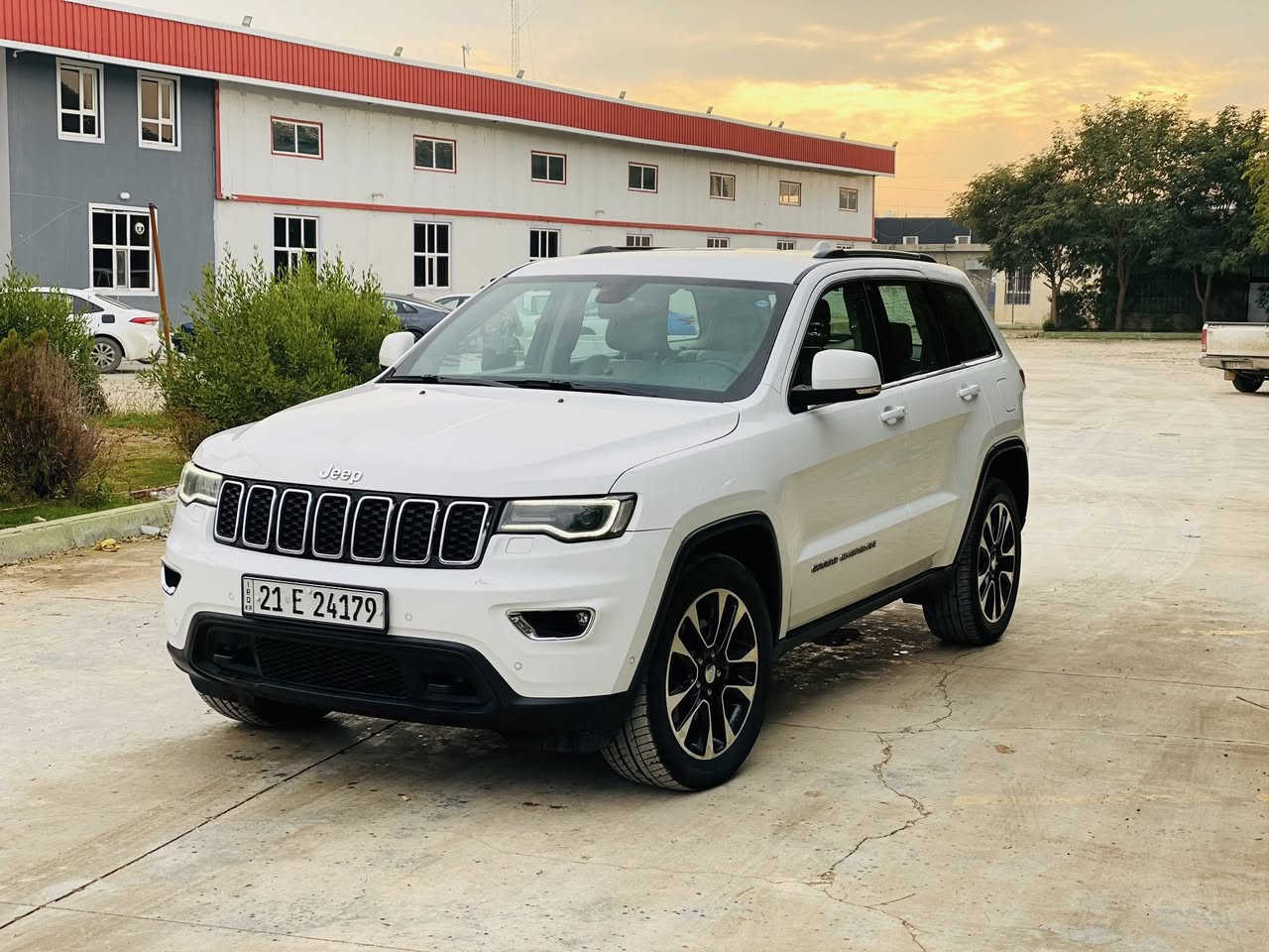 السلام عليكم
رجاء شراي اتصل و اخليك عل راسي سعر 265بيها مجال 
 (❤️ماشاء الله تبارك الرحمان 🙏 سياره احلي من الصورة🥰)
اسيا// ***********
سياره جيب خليجي موديل 2018 رقم سليماني بسمي شرط تحويل سنوى جديد سياره بيها بارد موجود بصورة بعد دعامي لدعامي شرط سياره مكينه مفتوح تخلي بانزين عادي مابي اي اشكال شرط 
المواصفات بصمه دبل اكسل 4/4 ماوس كير شفتات و نظام اوتو بريك شاشه و رادرات تحديد مسار لايت زينون  جام اوتو كشنات كهرباء تحكمات ستيرن مانع انزلاق بعد مواصفات معروف سيارك ماشية 94ميل سياره دعامي لدعامي مابيها دينار مصرف كول شرط مكان سياره كركوك داقوق

جيب موديل 2018 خليجي مواصفات فول بس سلايد نيه رقم سليماني به ناوى خومانويه سياركه تابلي جوانه دو بست ساردي هه يه هيچي تري پيوه نيه دعامي بو دعامي هه موى به شه رت دينار مصرفي نيه مكينه ى كراوته وه به س به شه رت هه موى
شوين كركوك داقوق
