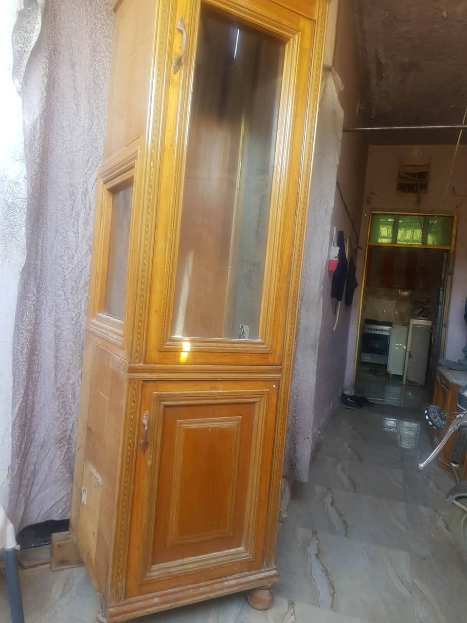 للبيع فاترينه انتيكه تخبل كلش وتصميم كلاسيك راقي بيها مرايا وجام نظيف وواضح  فخمه ماتنشال صاج درجه اولي سعره ٨٠ الف وبيه مجال المكان نجف حولي للاستفسار خاص


**إذا كنت صاحب هذا الإعلان وتريد حذفه لأي سبب، رجاءا أرسل رسالة إلى الدعم الفني**
