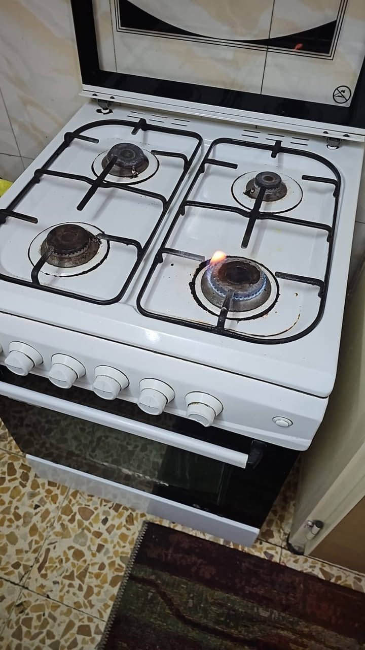 السلام عليكم غراض للبيع الكاونتر ب٢٥٠ غرفة نوم ٧ قطع  ب٧٠٠  طباخ ب١٠٠ مكتبه صاج ب٧٥  وبيهن مجال مكاني البنوك


**إذا كنت صاحب هذا الإعلان وتريد حذفه لأي سبب، رجاءا أرسل رسالة إلى الدعم الفني**