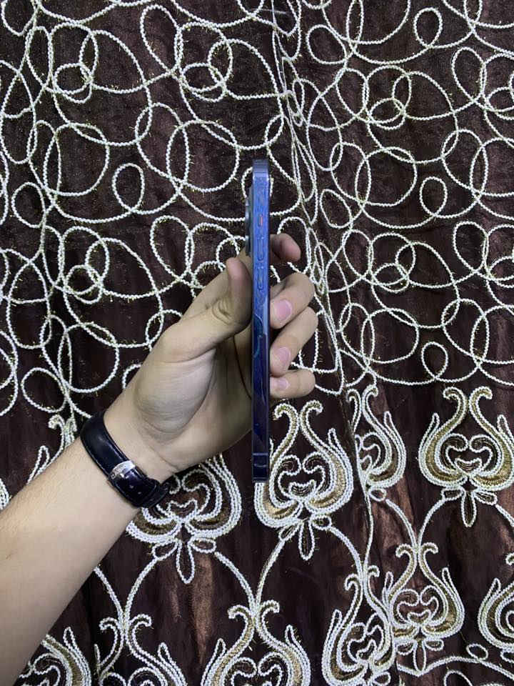 السلام عليكم
ايفون 13 برو ماكس 
ذاكره 256 شرق اوسط 
ممفتوح نضافه 99% جهاز كلش نضيف 
السعر 700 
الشراي يتواصل ***********

