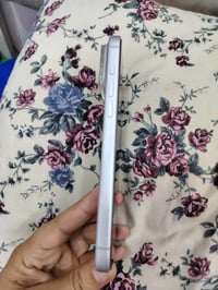 آيفون ١٧ برو ماكس • ٢٥٦ • شريحة إلكترونية