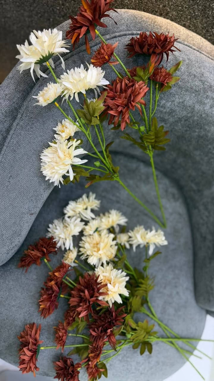 ✨ أجمل أنواع الورد الصناعي متوفّرة الآن! ✨
اسعارنا جمله 
🌹 تشكيلات متنوّعة – ألوان راقية – جودة عالية .

📩 لمعرفة الأسعار  يرجى مراسلتنا على الخاص
📞 واتساب: ***********
