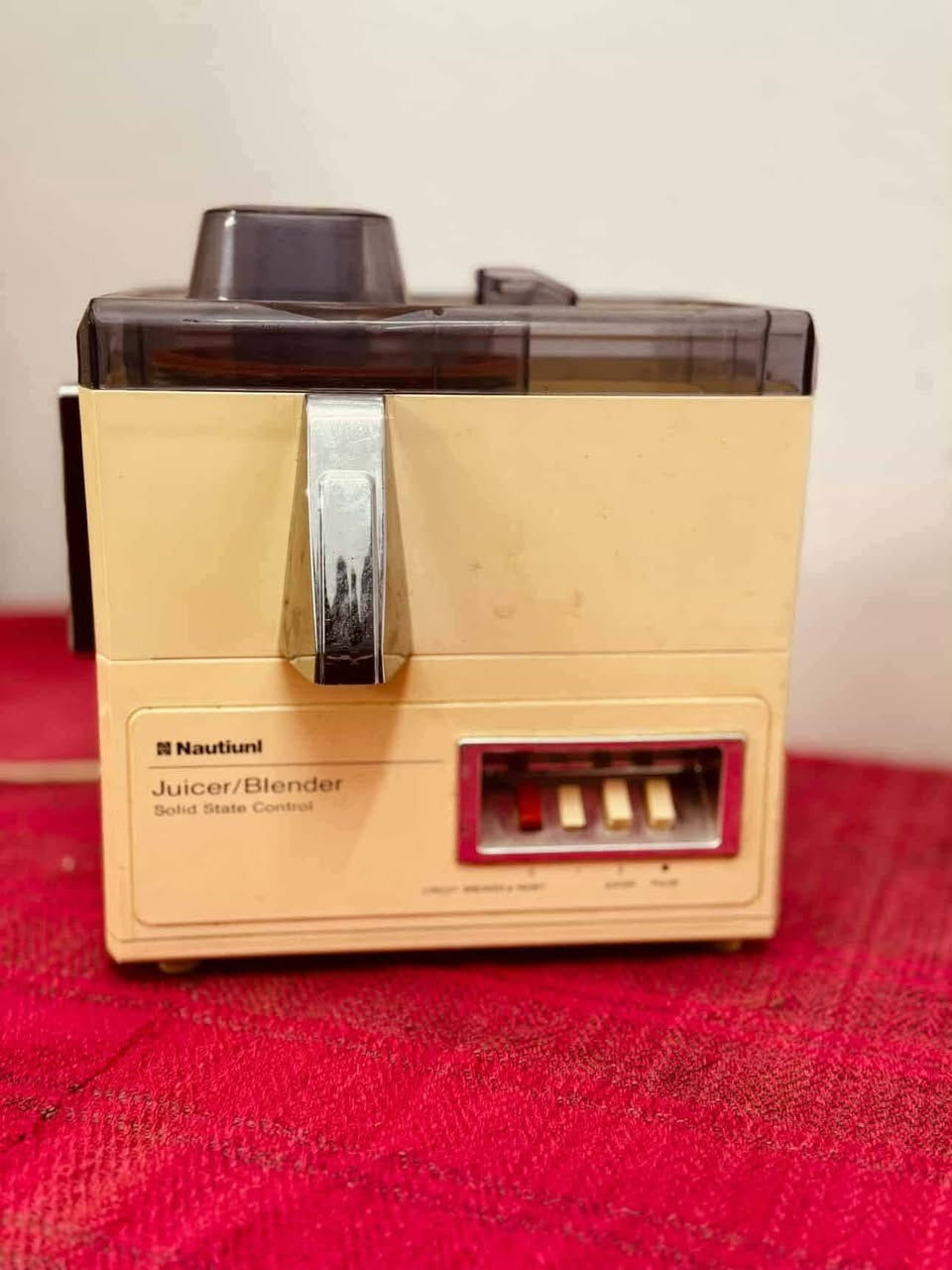 غراض للبيع يوجد توصيل ***********
