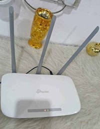 راوتر TP - Link للبيع اخو الجديد  سعره 30  07830796100