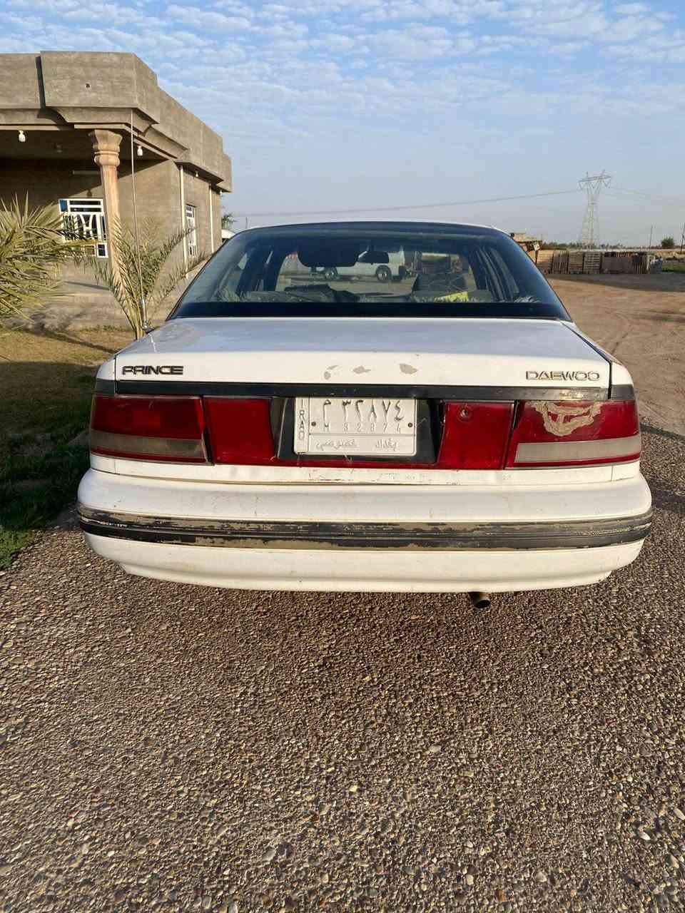 السلام عليكم.
سيارة برنس البيع 
موديل 94
اوتوماتيك 
السعر 33 وبيها مجال 
للتفاصيل أكثر الاتصال على الارقام التاليه
***********
***********
