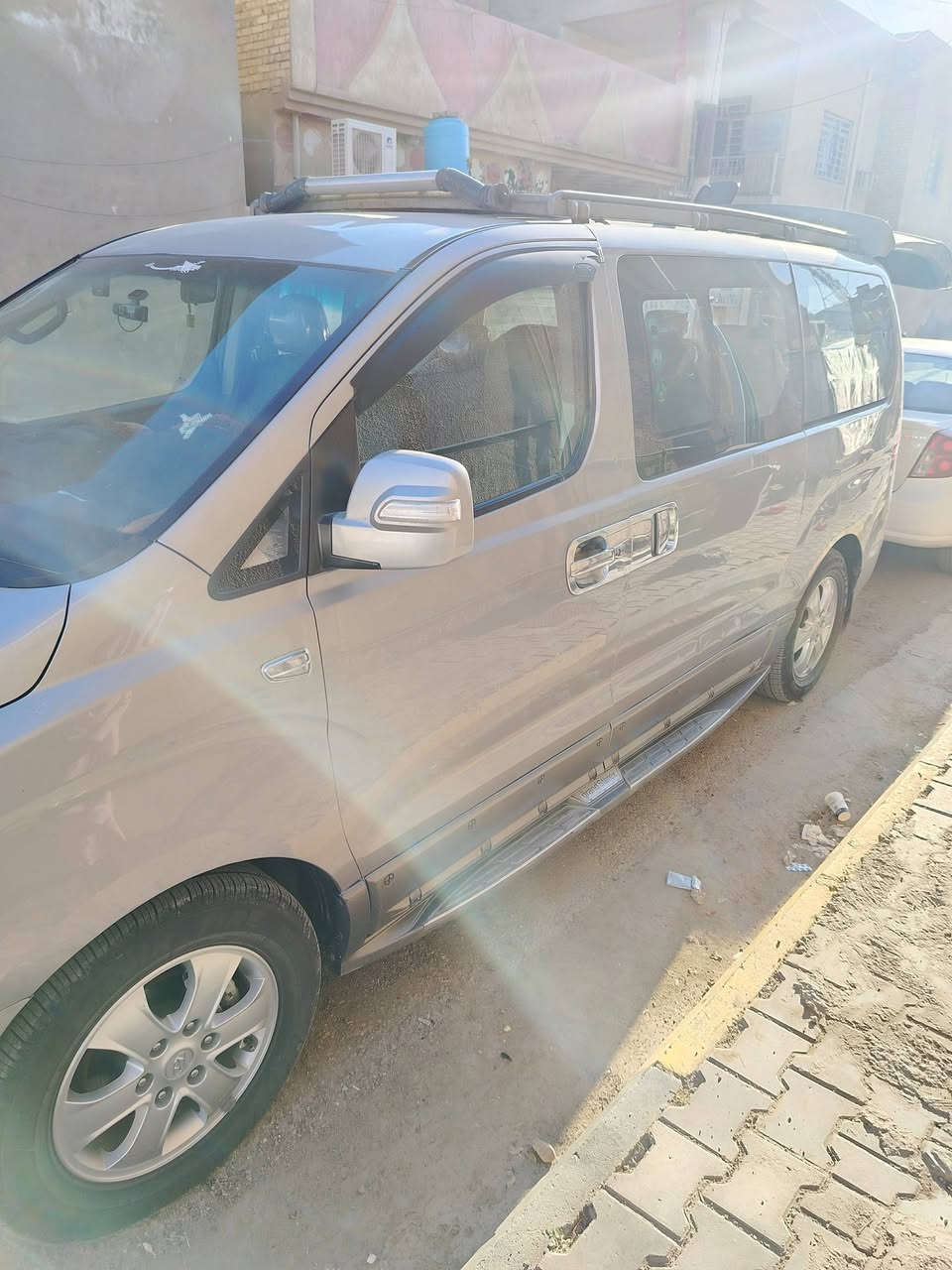 ستاركس للبيع موديل ١٥ سياره مكفوله كفاله عامه كوري  عراق من الصبغ سياره جاهزه  فقط ضعف بل المكينه  تفاصيل أكثر اتصل ***********
