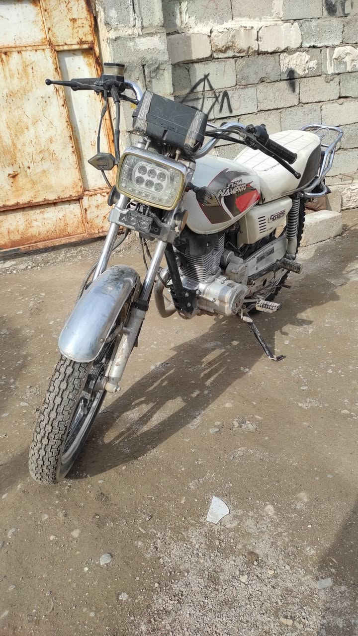 سافين للبيع كهربائي يأت شغاله كل عيب مابي خابر وتدلل السعر 400 أو بي مجال /***********
