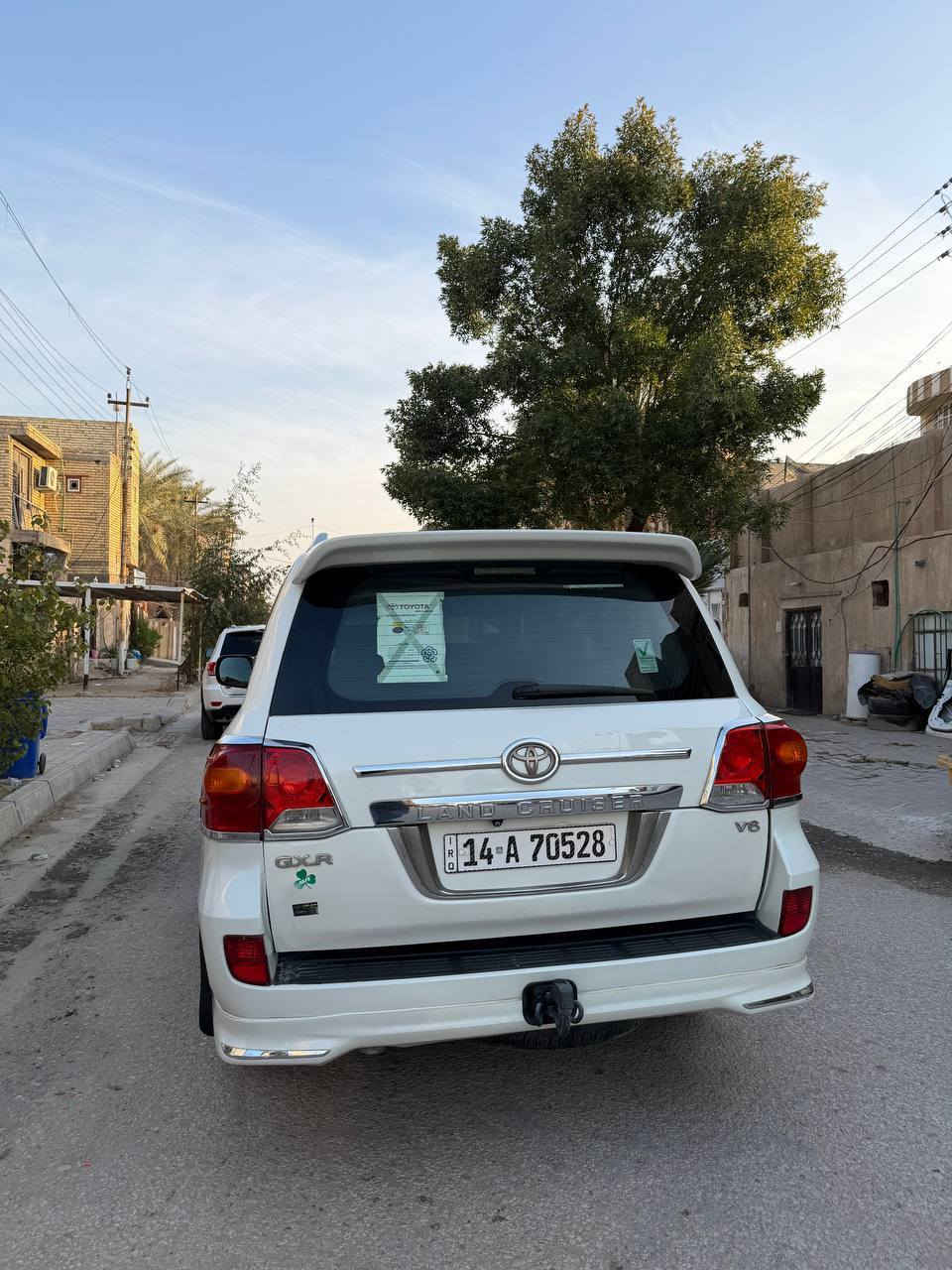 سلام عليكم سياره الاندكروز مديل 2009 سياره جاهزه من كلشي مابيه اي نقص
رقم بصره انكليزي
بيه تجيه ع جهت اليسره بصيطه سياره صبغ عام
صبغه حلوه وكاعده موجه
سعر 245 $ وبيه مجال الشراي
تليفون *********** 
***********
