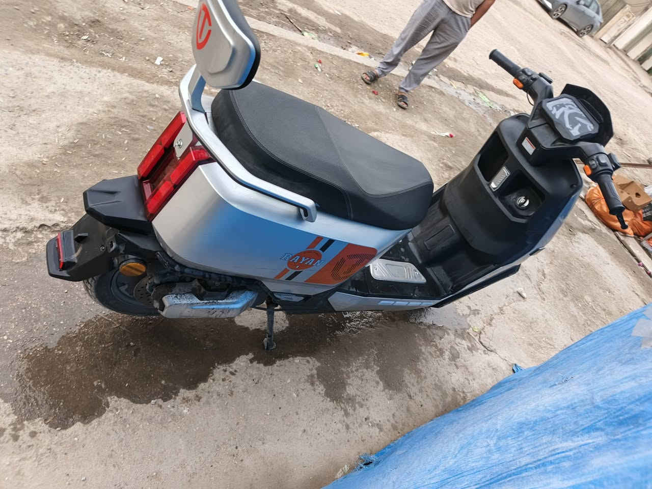 متاح ادراجه مشروطه من كلشي رايده (٨٥٠) مكان حي الجهاد ***********
