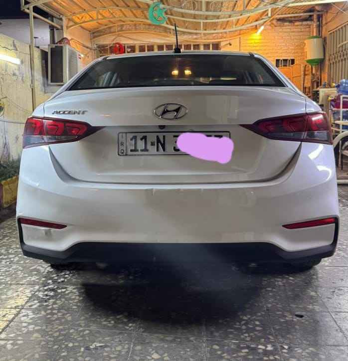 السلام عليكم 
هونداي اكسنت 

2020

امريكي
مستخدم

عداد30الف كم
كامره
شاشه
حساس
فول تحكم ستيرن 
كير اوتو 
جام اوتو 
تبريد
تدفئه
الحادث مرفق السونار بدون دواخل ولا شاصي

رقم بغداد جديد  
جاهزه بدون اي مصرف

العنوان بغداد  دور الضباط
حي القاهره

للاتصال على 
***********
