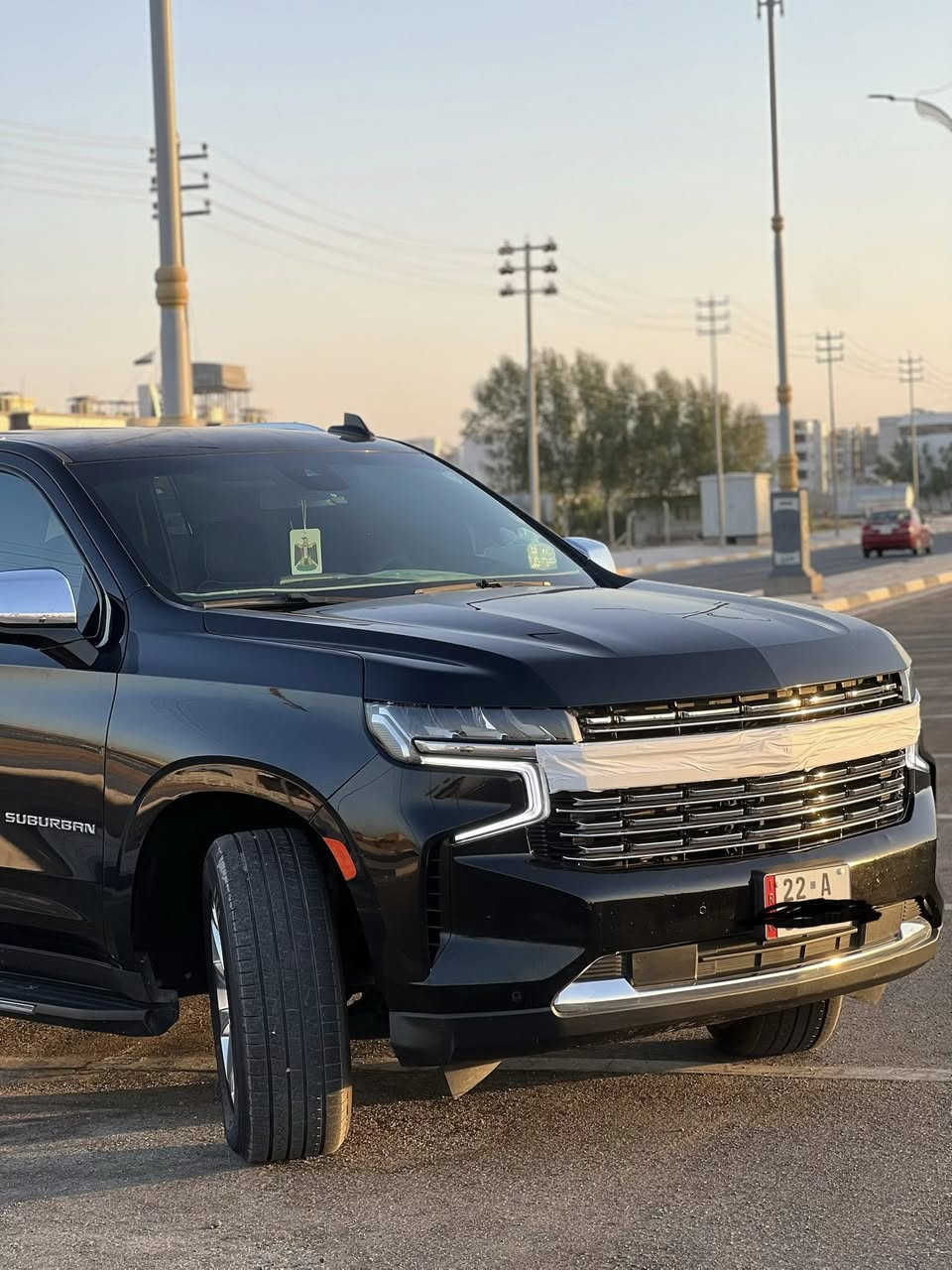 سلام عليكم 
تاهو سوبر بان 2023بريمر(امريكي)
رقم اربيل تحويل ثاني يوم 
مواصفات ل بريمر معروفه
كير مكينه حداده كفاله 
ماشيه  150 الف كم 
حادثها خفيف وحلو 
مكانها كربلاء السعر450وبيها مجال
***********
***********
