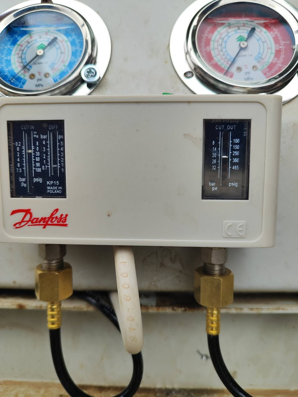 السلام عليكم ورحمه الله وبركاته
خدمات حيدر للتبريد   الحديد المدخل الاول السايدين الاستداره الاولى 
صيانه غرف التجميد والتبريد 

صيانه  نصب. تجهيز 
وصيانه كافه اجهزه التبريد. سبالت مكيفات 
متوفر قطع غيار  جديد ومستعمل 
***********
