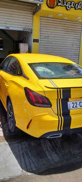 سلام عليكم gt خليجي مو وارد صيني  ماشية ٤٥ الف موديل ٢٠٢٣ مكفوله محرك ١٥٠٠ تنفس طبيعي المواصفات الخارجية اللون اصفر اللايت الامامي  زنون عالي ناصي والخلفي لد ويل كب ١٦
المواصفات الداخلية تحكم ستيرن مانع انزلاق شاشه ١٠ انج دعم انديرويد وكار بلي 
قطعتين تبريد المقاعد شبه جلد رصاصي غامق السعر ١١٢ وبي مجال تواصل ***********
