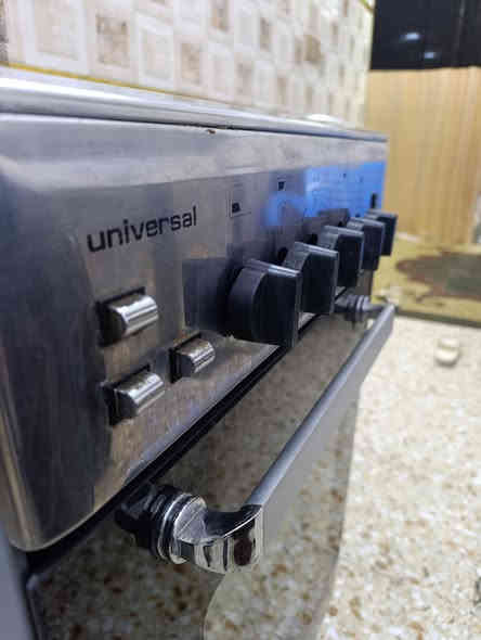 طباخ 4اعيون يونيفرسال مصري ناره زركه مثل ما موضح
مال بيت عل فحص اخو الجديد مكاني  بغداد حي العامل سعر 120
***********
