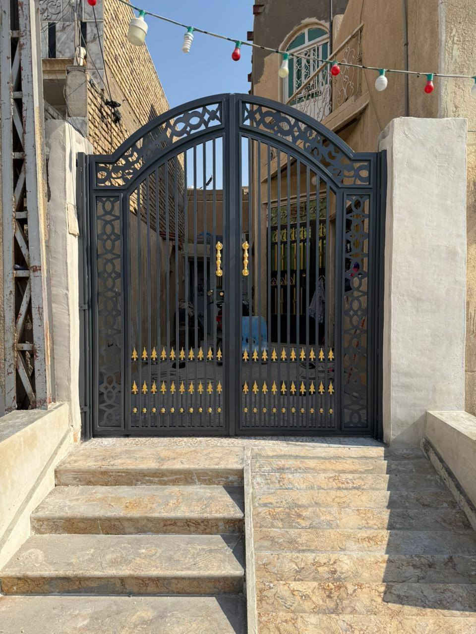 السلام عليكم
صبغ جدران سنفره طلس و تصليح 
صبغ ابواب و شبابيك تنضيف و معجون 
ديكورات جبس بورد و بوردكس
ديكورات فوم واجهات
باسعار مناسبة 
***********
جزء بصيط من اعمالنه 👇
