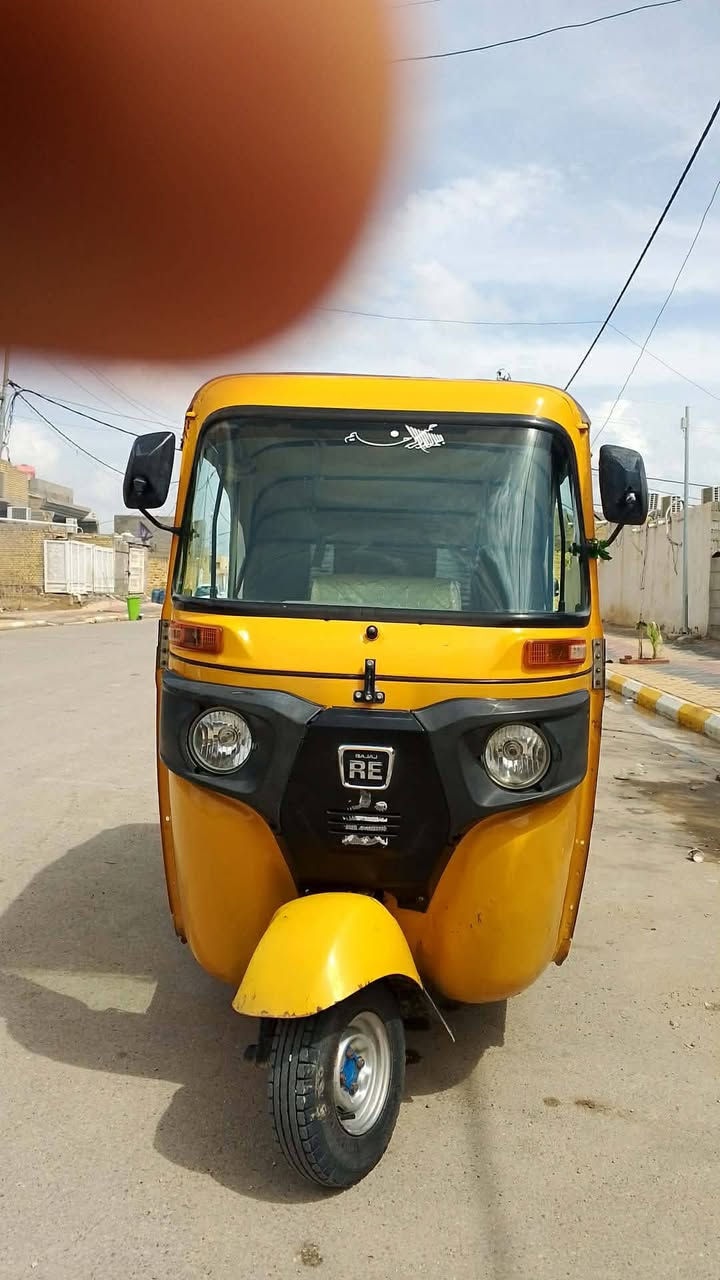 السلام عليكم تكتك موديل 21رقم وسنويه واسط شرط تحويل (ملاحظة تكتك بيه #لغــد)
السعر 7ونص وبيه مجال 
مكاني واسط النعمانيه 
‏‪***********‬‏او‏‪***********‬‏
