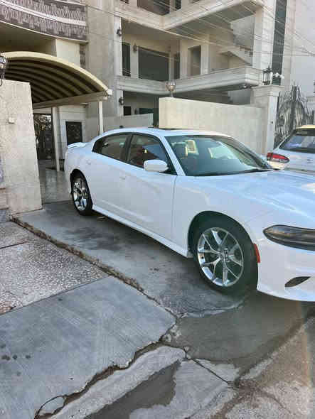 السلام عليكم 
جارج 2021 وكاله هارلم 

جي تي سوبر تراك 

ماشيه 54 كيلو 

كشن سايق كهرباء 

كشنات جلد احمر 

لايت زنون 

ويل قياس 20 

حساسات خلفيه 

فتحت سقف 

تشغيل عن بعد 

كامره خلفيه 

شفتات بل سترين 

رقم بغداد

سياره مكفوله ماعدى بارد بل جاملغ الامامي 

 السعر 315 

وبيه مجال لطيبين  

رقم ***********
